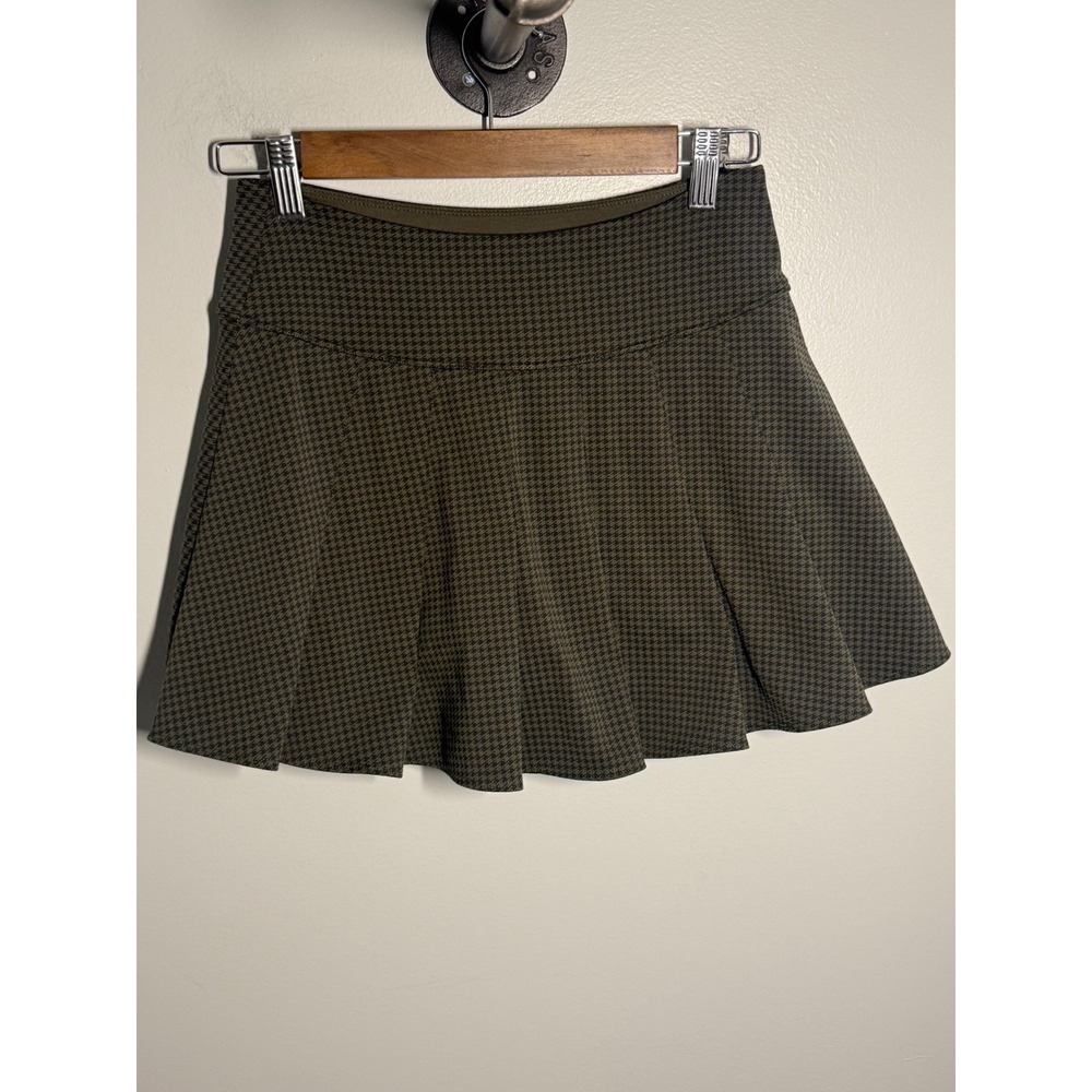 Offline by Aerie Houndstooth Pleated Tennis Skirt Skort Olive Green Black Medium